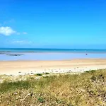 Seaside House, Les Fleurs * Créances
