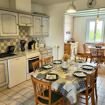 Vakantiehuis Maison De Bord De Mer, Les Fleurs