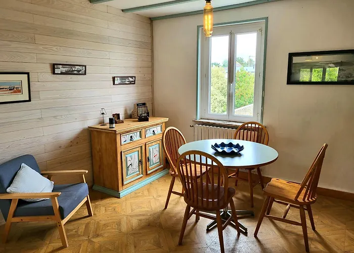 Casa vacanze Seaside House, Les Fleurs Créances